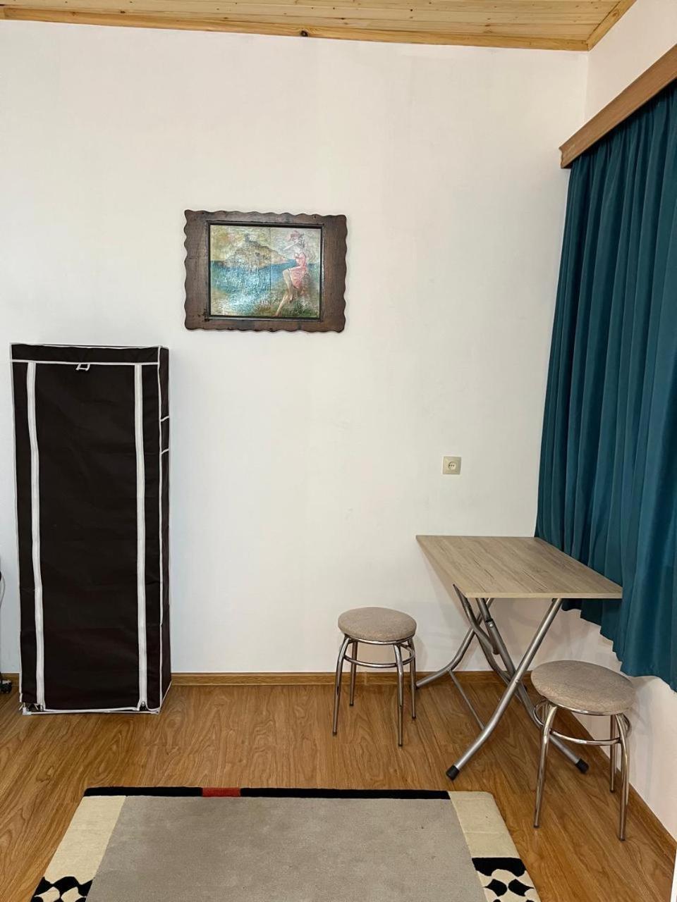 Nadia Guesthouse Местія Екстер'єр фото