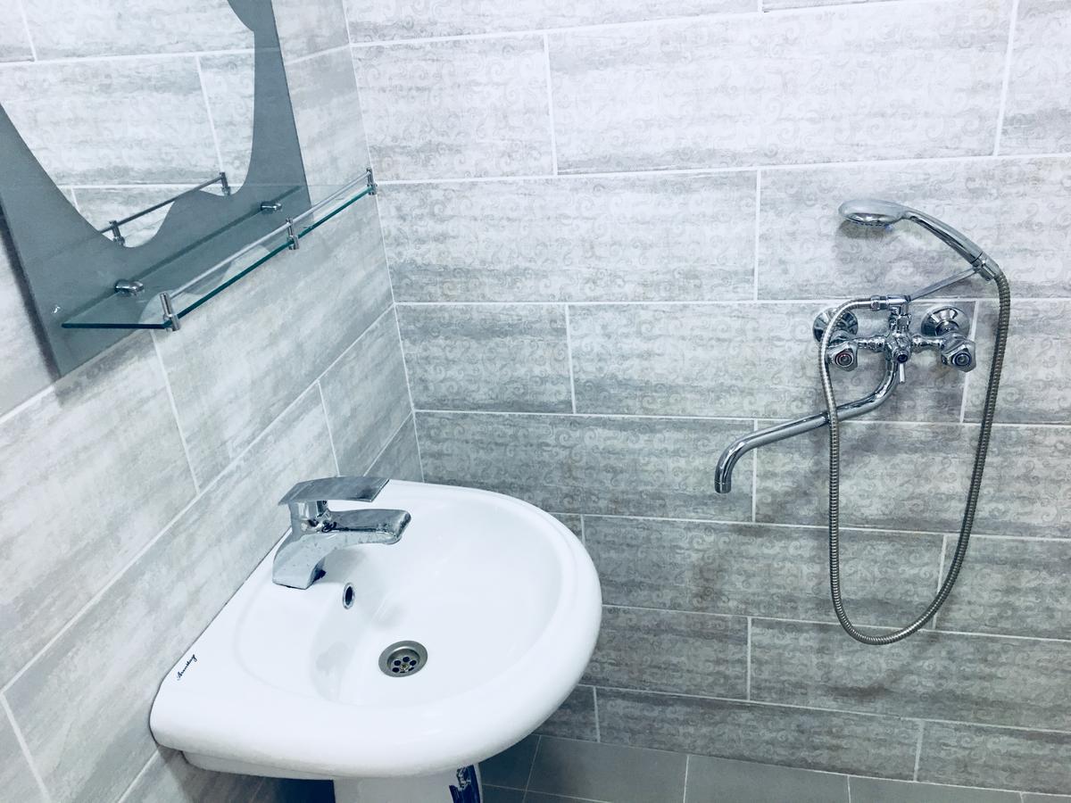 Nadia Guesthouse Местія Екстер'єр фото